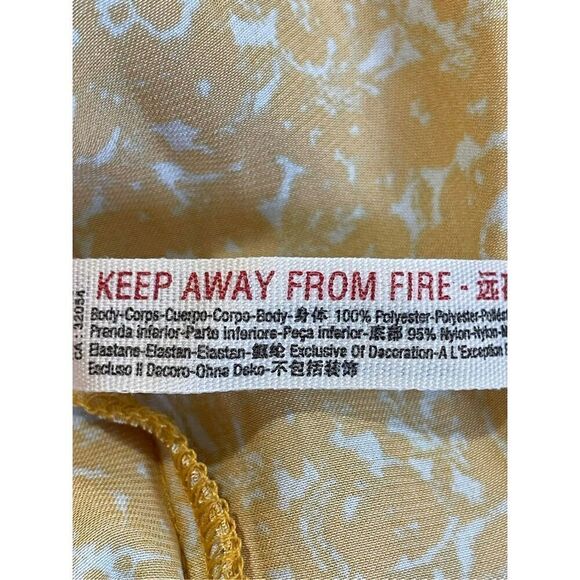 Free People All Tucks Printed Bodysuit Size XS - Picture 8 of 9